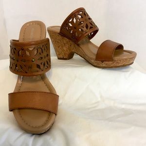 Franco Fortini Leslie leather wedge sandals - like new